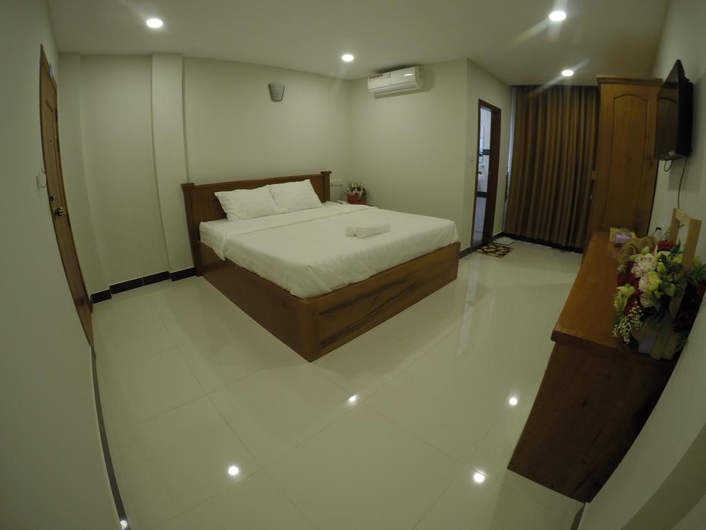 Regal Home Guesthouse Phnom Penh Dış mekan fotoğraf