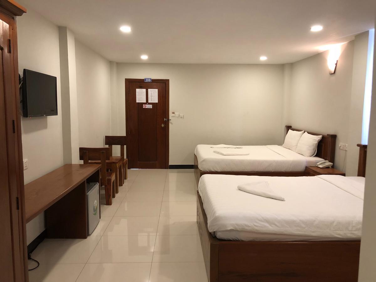 Regal Home Guesthouse Phnom Penh Dış mekan fotoğraf